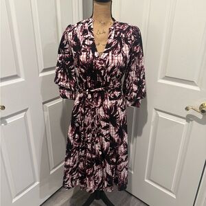 Diane Von Furstenberg Black and Pink Long Sleeve Dress